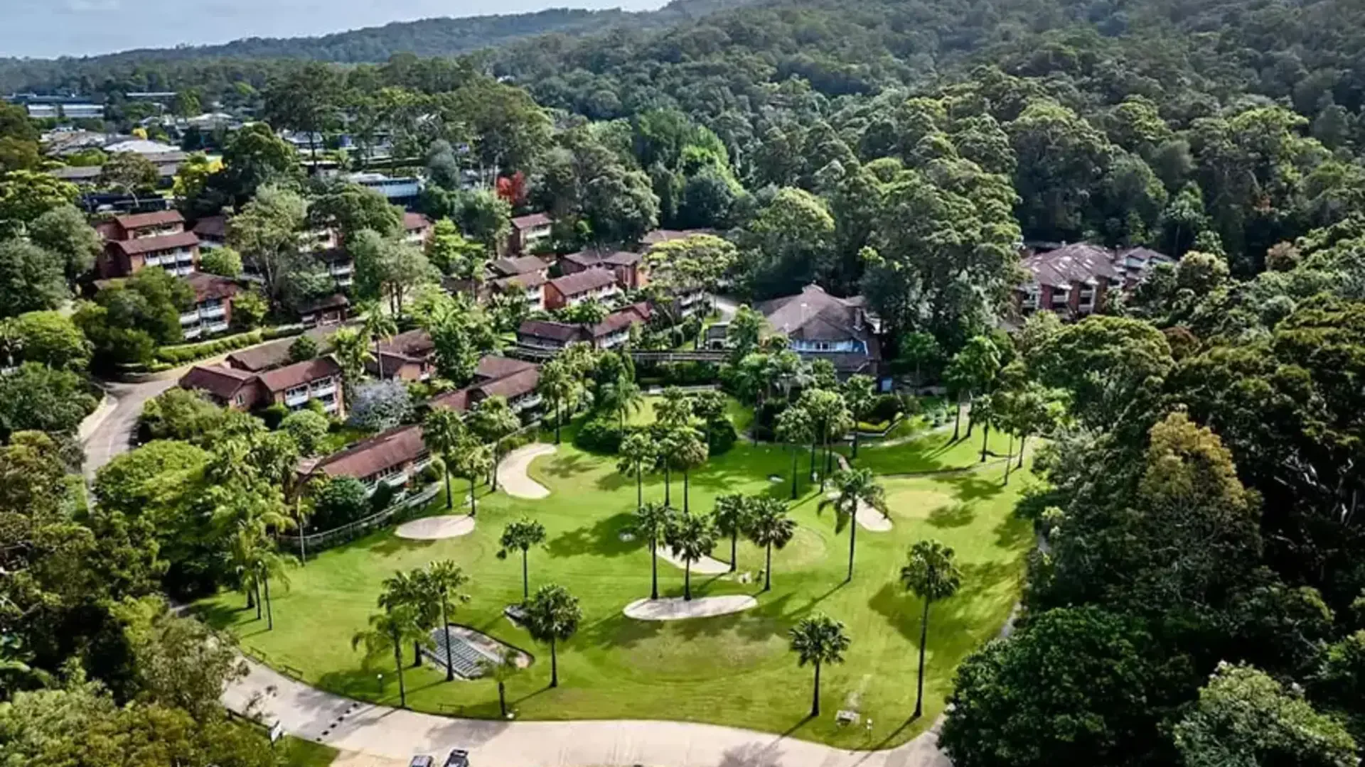 Aveo Peninsula Gardens – Cellular Coverage Enhancement