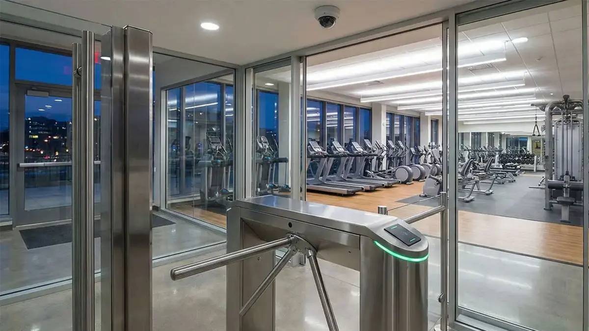 24/7 unmanned gym operations with smart technology